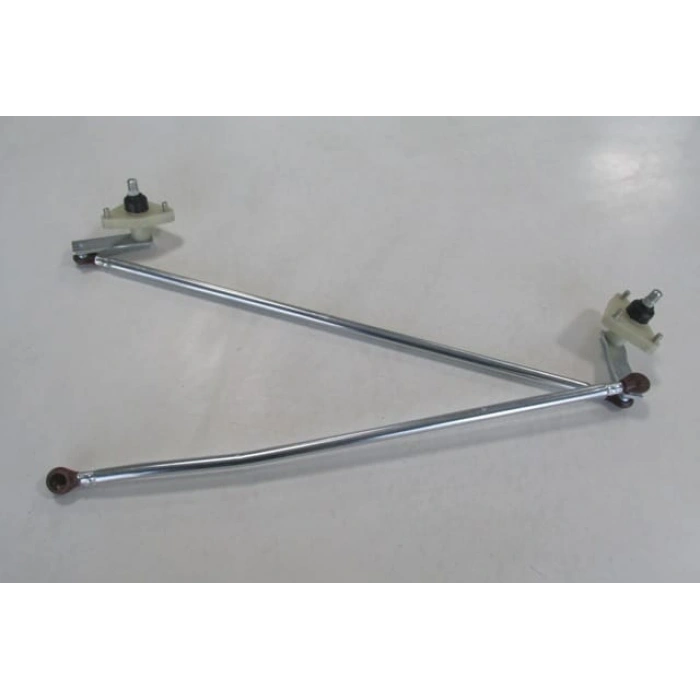 NISSAN TERRANO- 01/03; SİLGİ MANEVRA KOLU