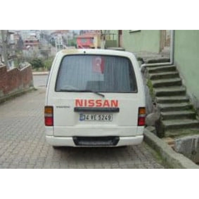 NISSAN URVAN- MİNİBÜS- E24- 94/99; ARAÇ BİLGİLERİ VE RESİMLERİ