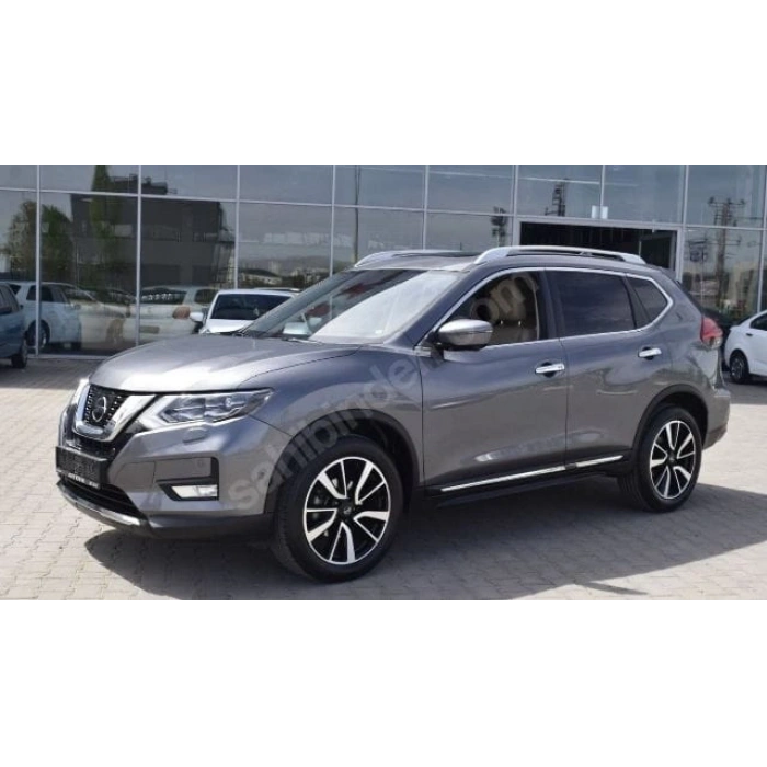 NISSAN X TRAIL- 17/21; ARAÇ BİLGİLERİ VE RESİMLERİ
