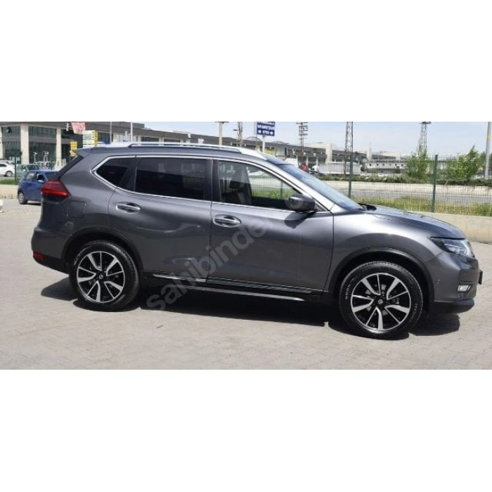 NISSAN X TRAIL- 17/21; ARAÇ BİLGİLERİ VE RESİMLERİ