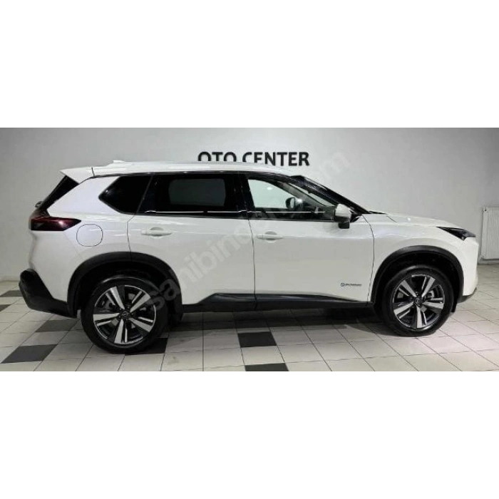 NISSAN X TRAIL- 22/25; ARAÇ BİLGİLERİ VE RESİMLERİ