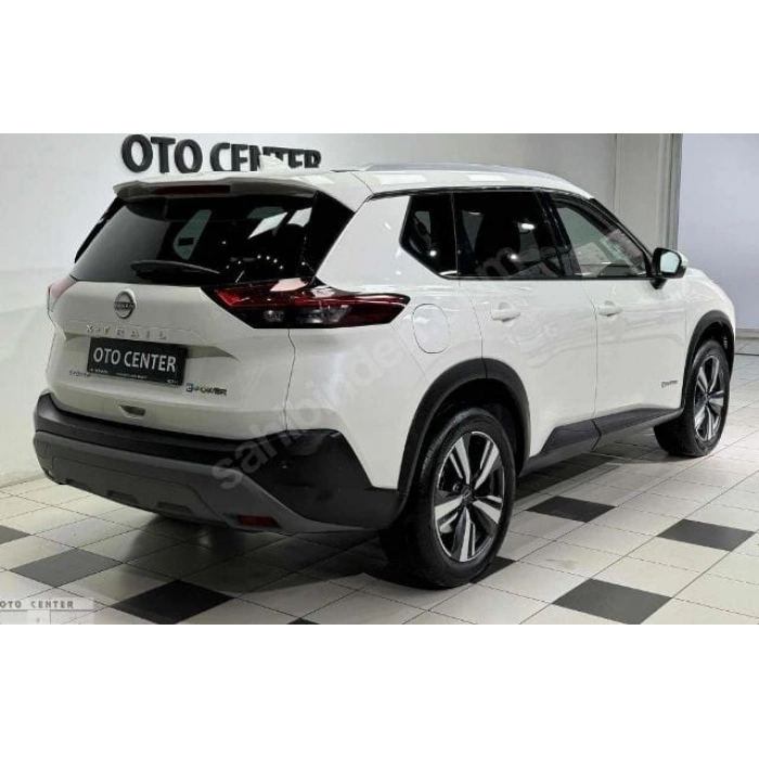 NISSAN X TRAIL- 22/25; ARAÇ BİLGİLERİ VE RESİMLERİ