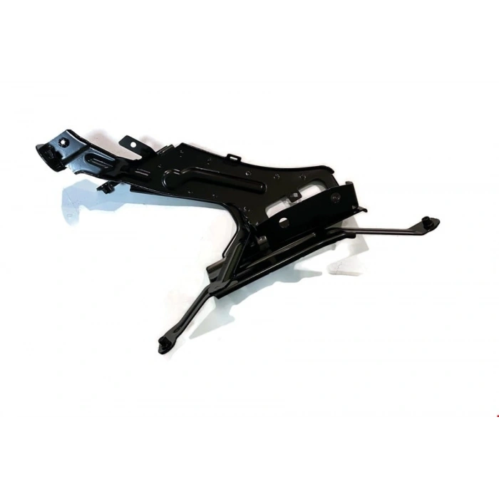 ÖN ÇAMURLUK BRAKETİ SOL A6 2020-