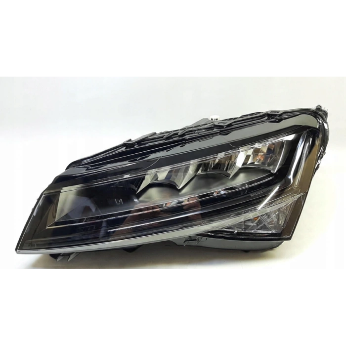 ÖN FAR LED ( OEM ) SOL SUPERB 2019-