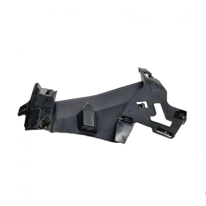 ÖN TAMPON BRAKETİ SAĞ CLİO 5.5 2023-