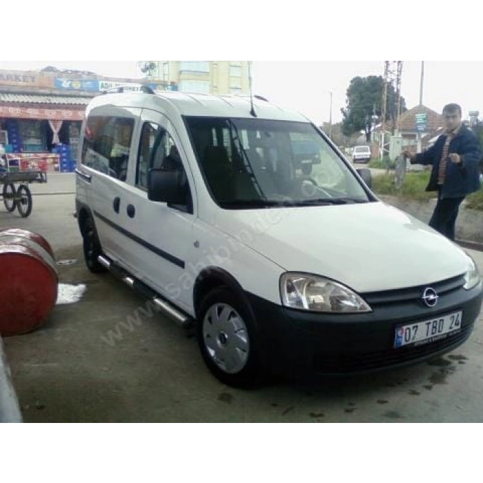 OPEL COMBO- 02/12; ARAÇ BİLGİLERİ VE RESİMLERİ