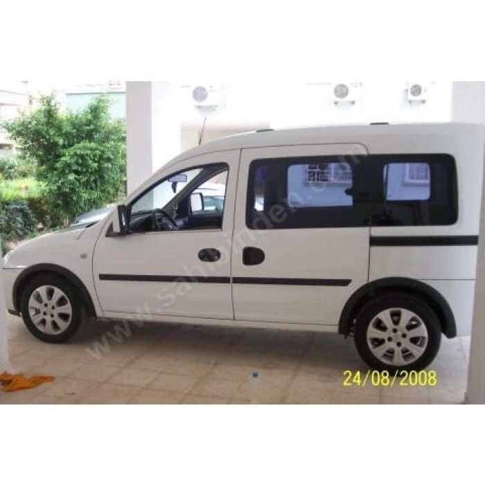 OPEL COMBO- 02/12; ARAÇ BİLGİLERİ VE RESİMLERİ