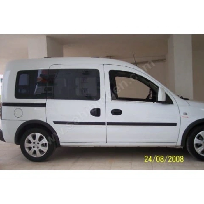 OPEL COMBO- 02/12; ARAÇ BİLGİLERİ VE RESİMLERİ