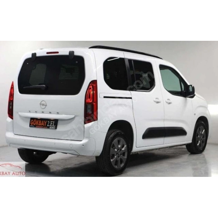 OPEL COMBO- 24/25; ARAÇ BİLGİLERİ VE RESİMLERİ