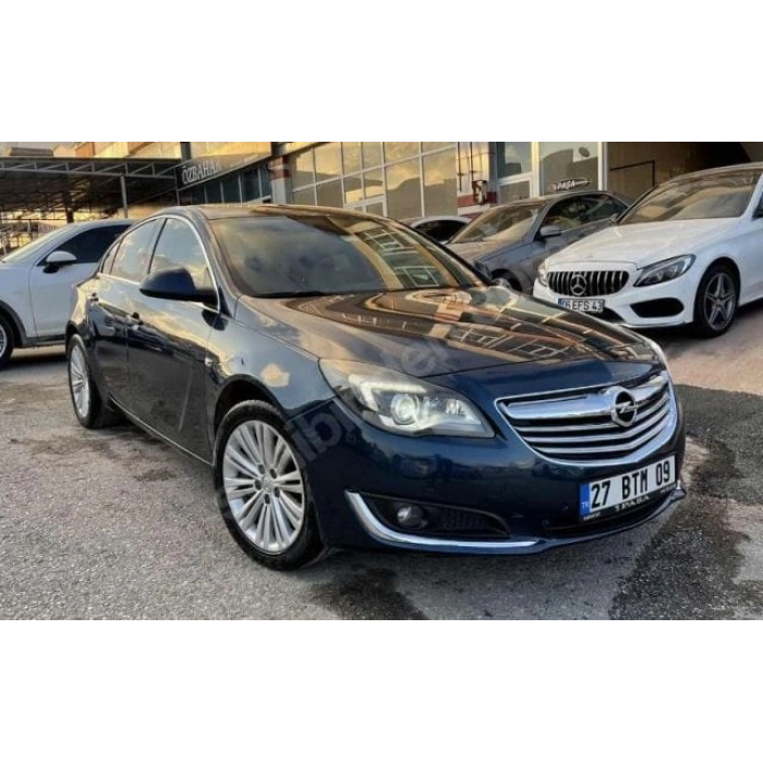 OPEL INSIGNIA- 09/17; ARAÇ BİLGİLERİ VE RESİMLERİ