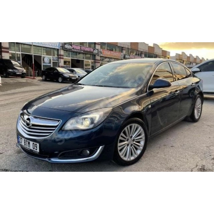 OPEL INSIGNIA- 09/17; ARAÇ BİLGİLERİ VE RESİMLERİ