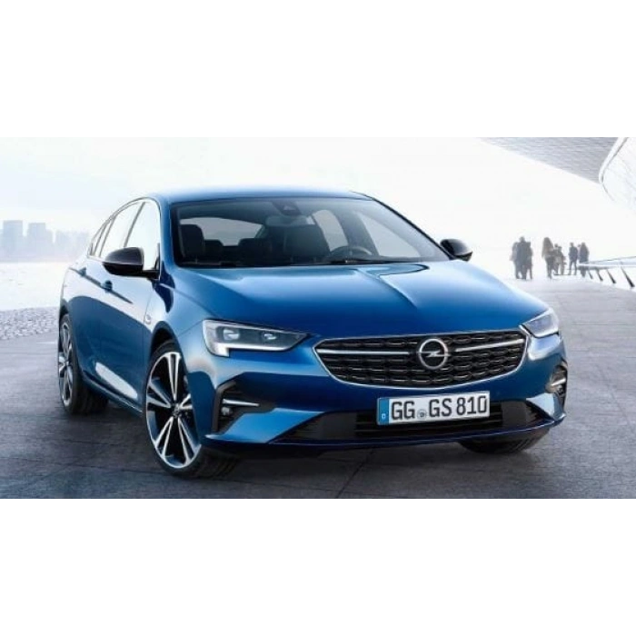 OPEL INSIGNIA- 20/22; ARAÇ BİLGİLERİ VE RESİMLERİ