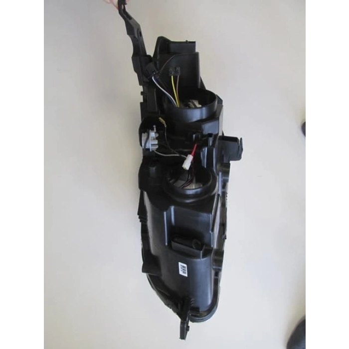 PEUGEOT 301- 13/16; FAR LAMBASI SAĞ MANUEL/ELEKTRİKLİ (H7/H1) (AYFAR) (E MARKLI)