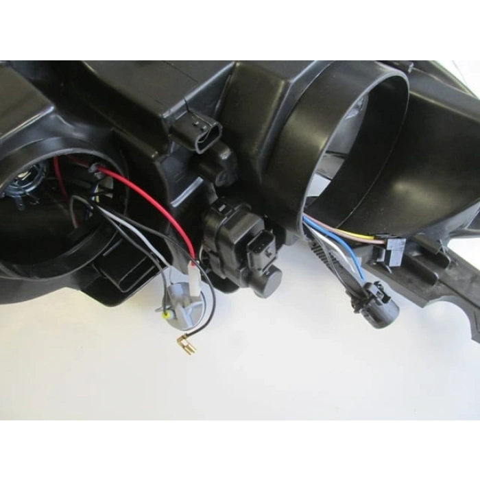 PEUGEOT 301- 13/16; FAR LAMBASI SOL ELEKTRİKLİ/MOTORLU) (H7/H1) (AYFAR) (E MARKLI)