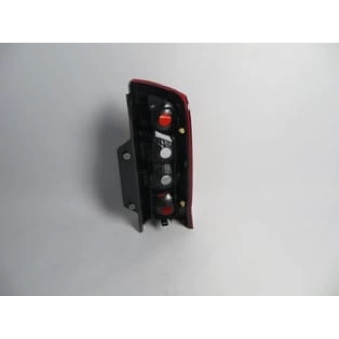 PEUGEOT BIPPER- 08/17; STOP LAMBASI SOL KIRMIZI/BEYAZ (BAGAJ KAPAĞI YUKARIYA AÇILAN)(MARS)(E MARKLI)