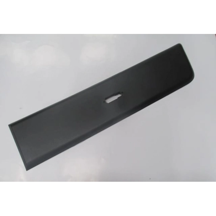 PEUGEOT BOXER- 07/13; ARKA ÇAMURLUK BANDI ÖN TARAF SOL (SİNYAL DELİKLİ) (KLİPSLİ)