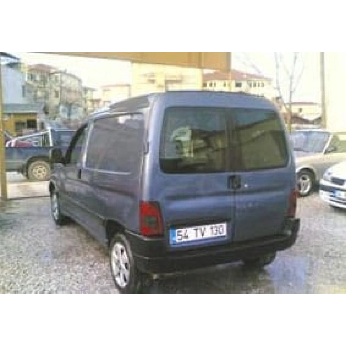 PEUGEOT PARTNER- 96/02; ARAÇ BİLGİLERİ VE RESİMLERİ