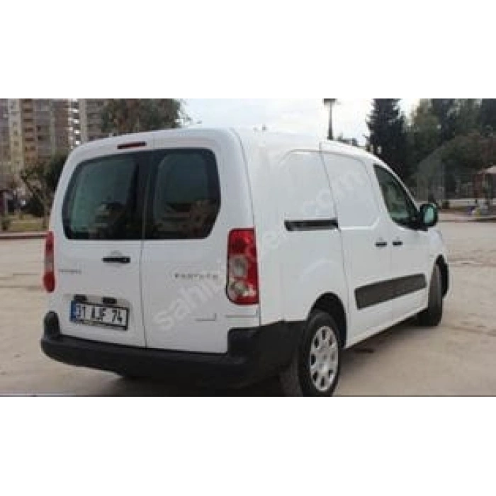 PEUGEOT PARTNER- VAN- 10/18; ARAÇ BİLGİLERİ VE RESİMLERİ