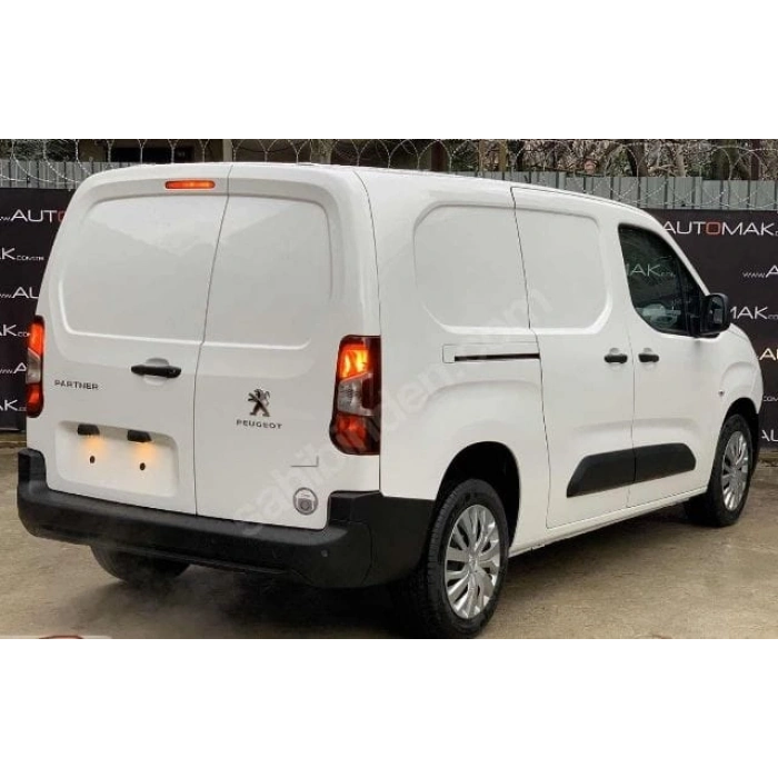 PEUGEOT PARTNER- VAN- 19/24; ARAÇ BİLGİLERİ VE RESİMLERİ