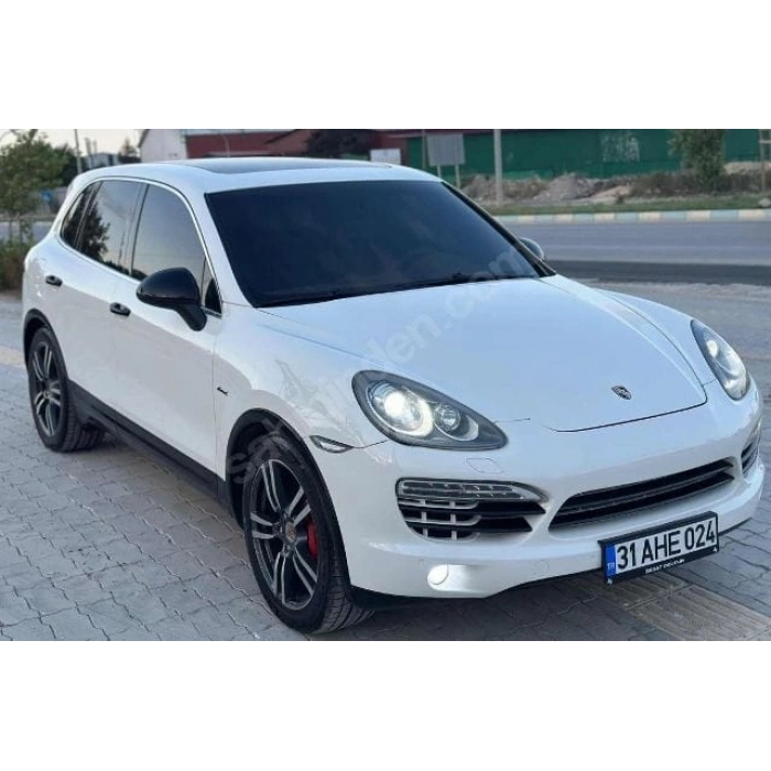 PORSCHE CAYENNE- 11/14; ARAÇ BİLGİLERİ VE RESİMLERİ