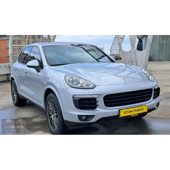 PORSCHE CAYENNE- 15/16; ARAÇ BİLGİLERİ VE RESİMLERİ