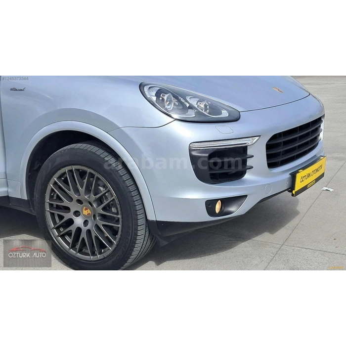 PORSCHE CAYENNE- 15/16; ARAÇ BİLGİLERİ VE RESİMLERİ