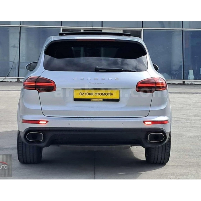 PORSCHE CAYENNE- 15/16; ARAÇ BİLGİLERİ VE RESİMLERİ