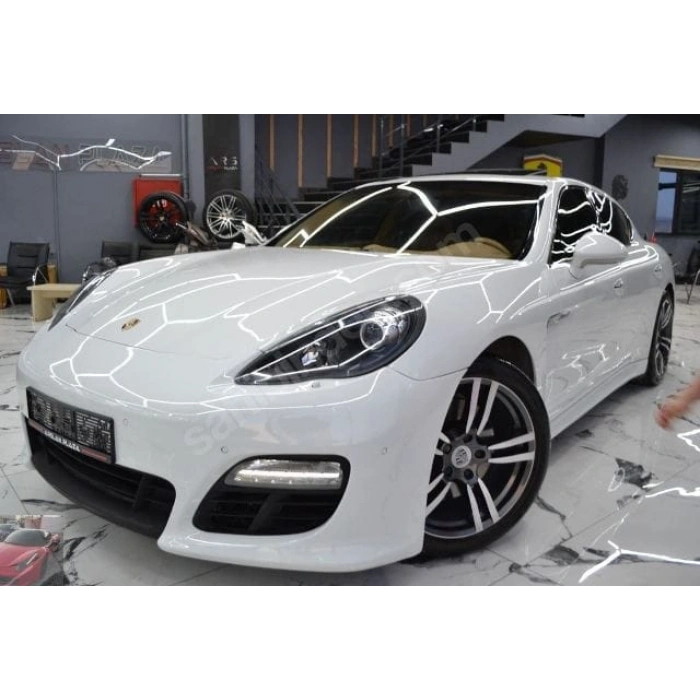 PORSCHE PANAMERA- 10/13; ARAÇ BİLGİLERİ VE RESİMLERİ