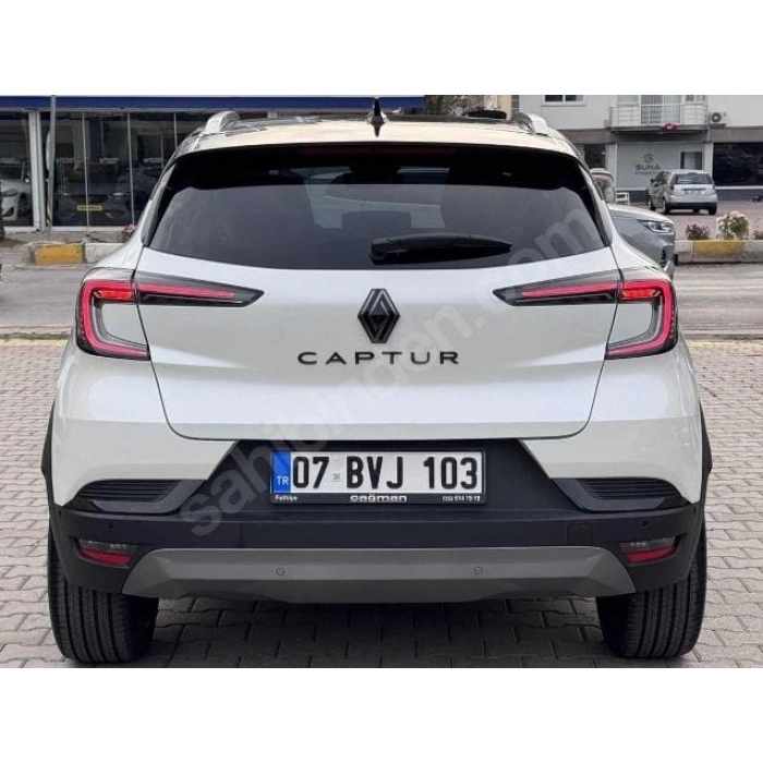 RENAULT CAPTUR- 24/25; ARAÇ BİLGİLERİ VE RESİMLERİ