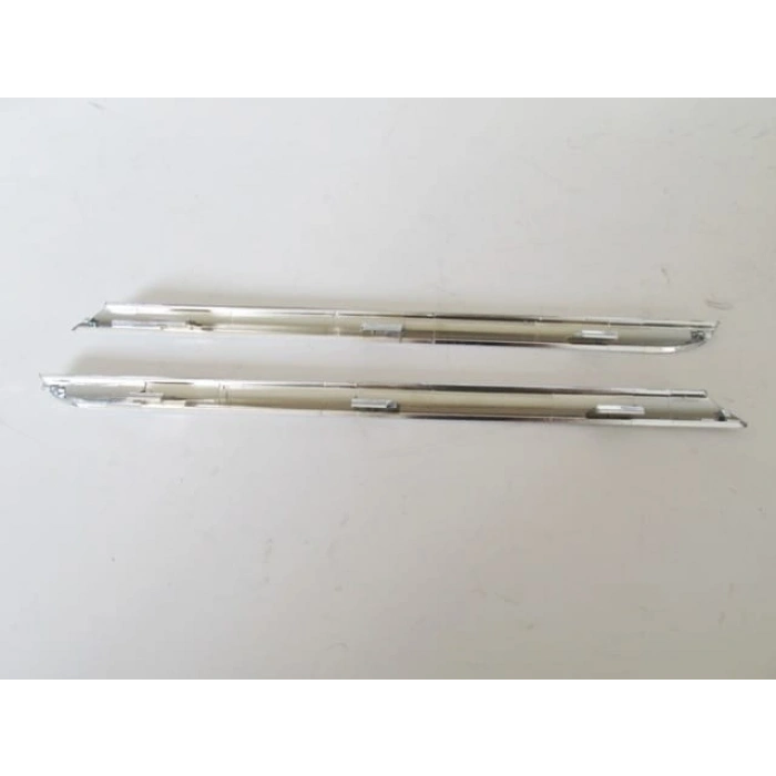 RENAULT CLIO- 4- SPORT TOURER- 13/16; ÖN PANJUR ÜST ÇITASI NİKELAJLI SAĞ/SOL SET 2 PARÇA