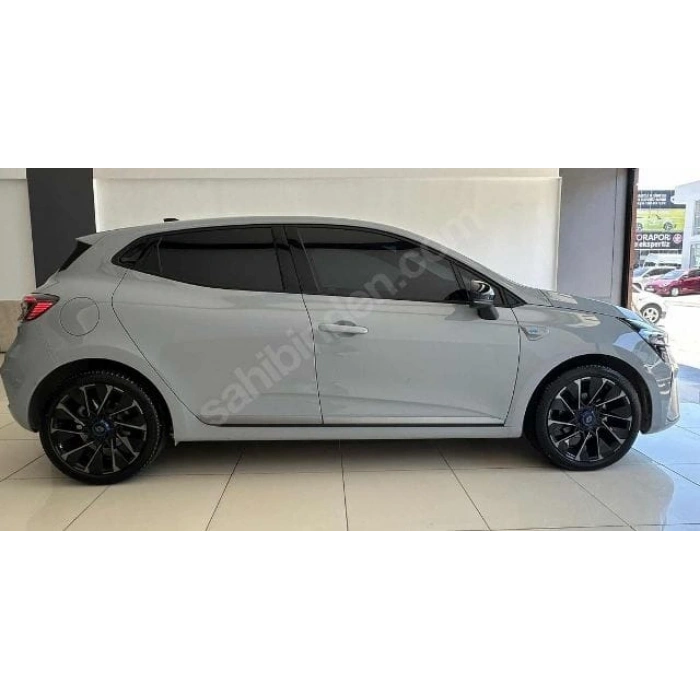 RENAULT CLIO- 5- HB- 23/25; ARAÇ BİLGİLERİ VE RESİMLERİ