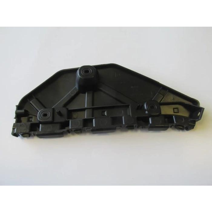 RENAULT EXPRESS- 21/24; ARKA TAMPON İÇ BAĞLANTI BRAKETİ SOL