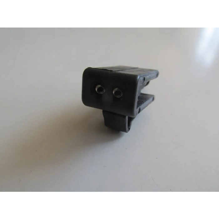 RENAULT FLUENCE- 09/16; ÖN CAM SU FİSKİYE MEMESİ