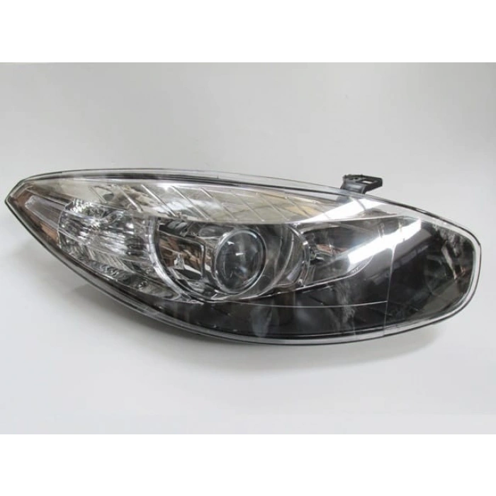 RENAULT FLUENCE- 13/16; FAR LAMBASI SAĞ ELEKTRİKLİ/MOTORLU (MERCEKLİ)(İÇ AYNASI SİYAH(AYFAR)E MARKLI