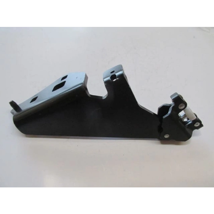 RENAULT KANGOO- 3- 08/13; SÜRGÜLÜ KAPI ALT RAY BAĞLANTISI SAĞ