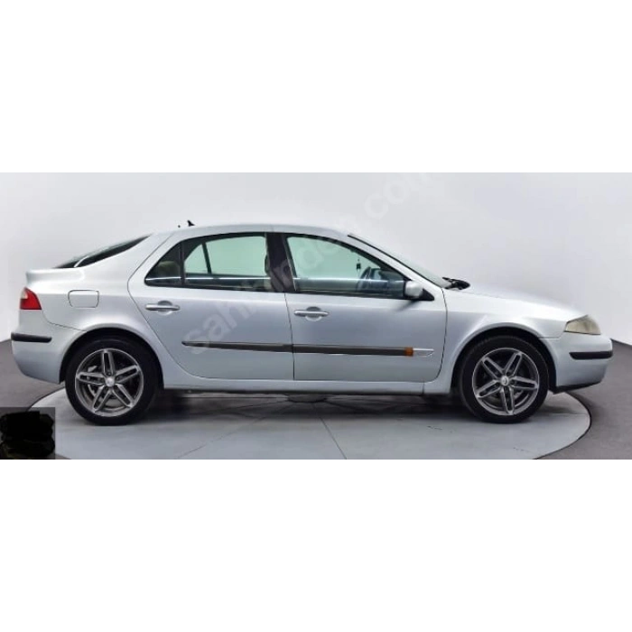 RENAULT LAGUNA- 02/05; ARAÇ BİLGİLERİ VE RESİMLERİ