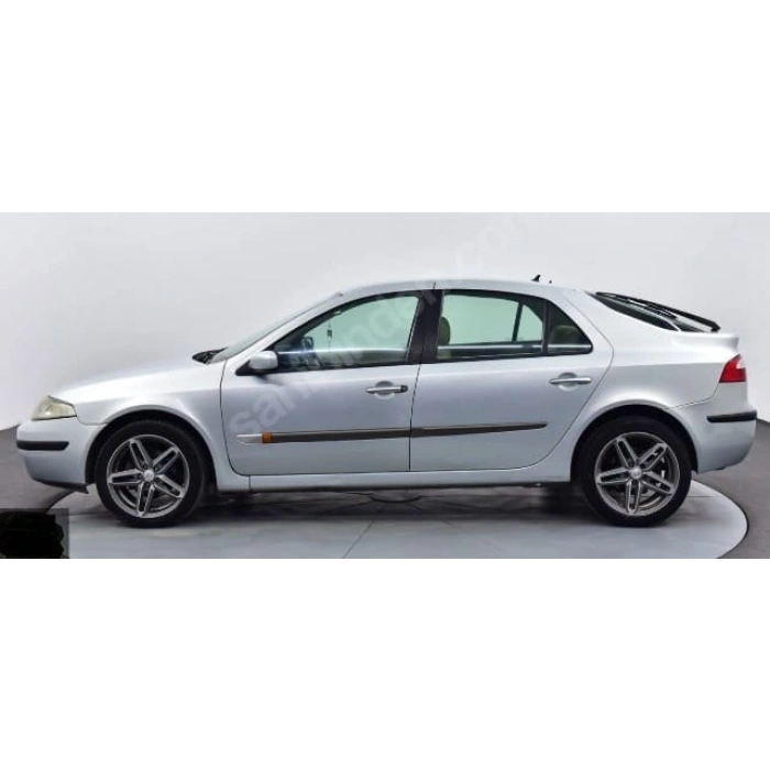 RENAULT LAGUNA- 02/05; ARAÇ BİLGİLERİ VE RESİMLERİ