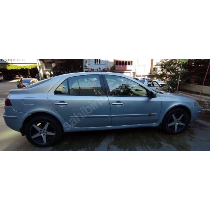 RENAULT LAGUNA- 06/08; ARAÇ BİLGİLERİ VE RESİMLERİ