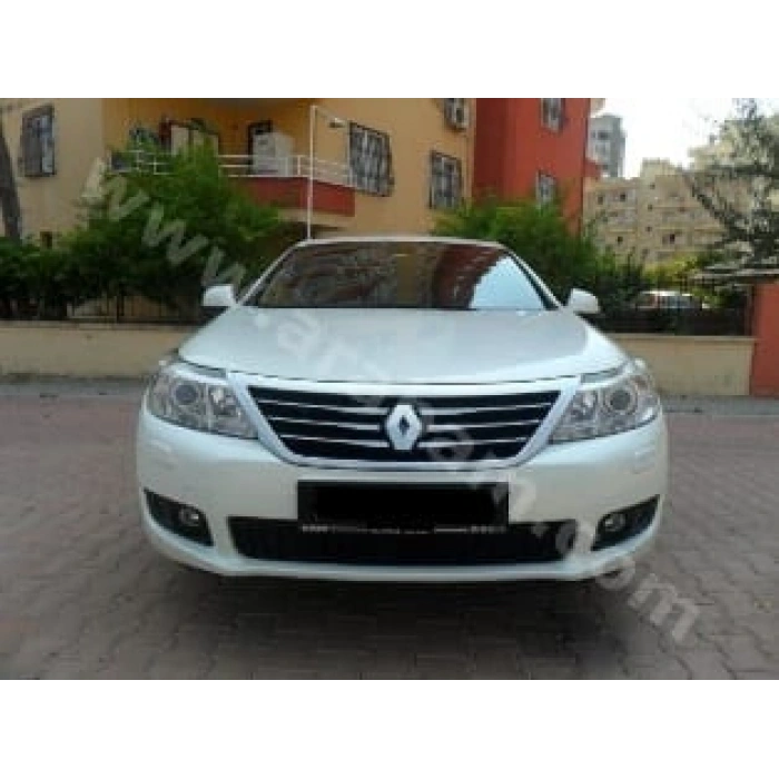 RENAULT LATITUDE- 11/15; ARAÇ BİLGİLERİ VE RESİMLERİ