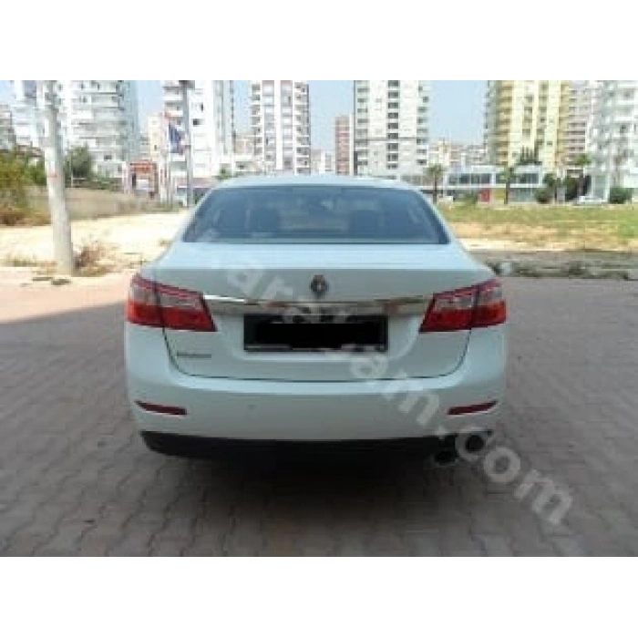 RENAULT LATITUDE- 11/15; ARAÇ BİLGİLERİ VE RESİMLERİ