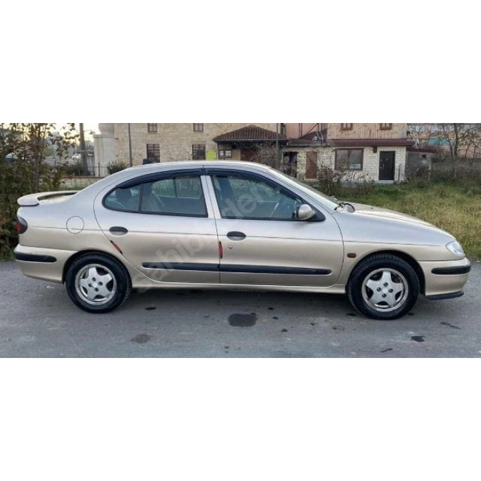 RENAULT MEGANE- 1- 98/99; ARAÇ BİLGİLERİ VE RESİMLERİ
