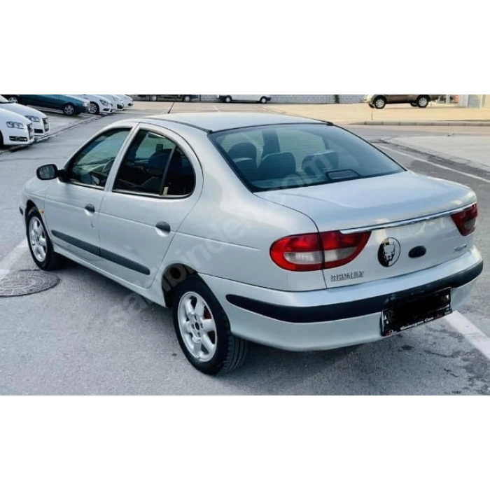 RENAULT MEGANE- 1- 99/02; ARAÇ BİLGİLERİ VE RESİMLERİ
