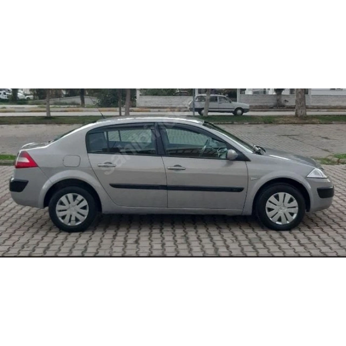 RENAULT MEGANE- 2- 03/09; ARAÇ BİLGİLERİ VE RESİMLERİ