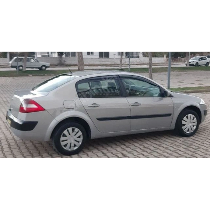 RENAULT MEGANE- 2- 03/09; ARAÇ BİLGİLERİ VE RESİMLERİ