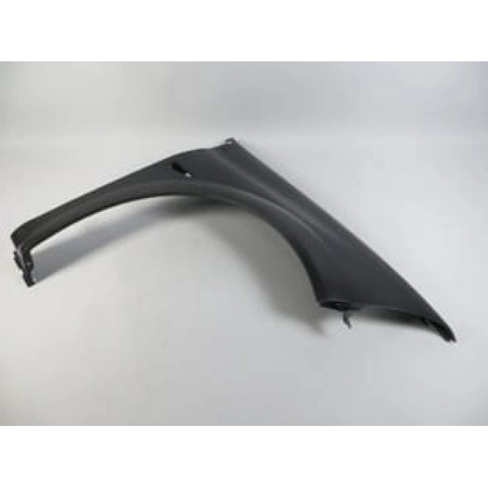 RENAULT MEGANE- 2- 03/09; ÖN ÇAMURLUK DELİKLİ SAĞ SİYAH PLASTİK (EUROBUMP/SIMYI)