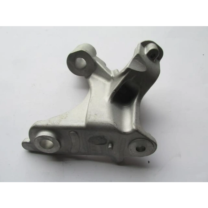 RENAULT MEGANE- 4- SD/HB- 16/20; MOTOR BEŞİĞİ BAĞLANTI AYAĞI SOL (BEŞİK DARBE EMİCİ) (ALÜMİNYUM)