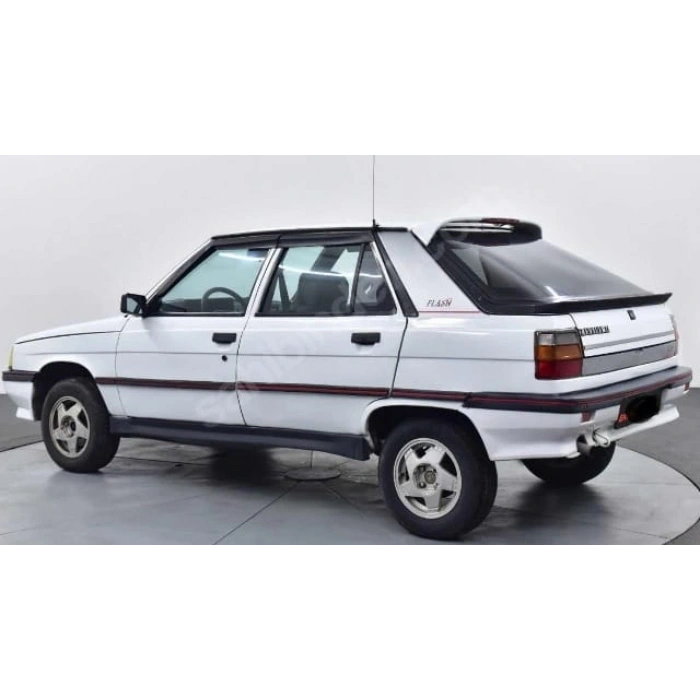 RENAULT R11- FLASH- 86/95; ARAÇ BİLGİLERİ VE RESİMLERİ