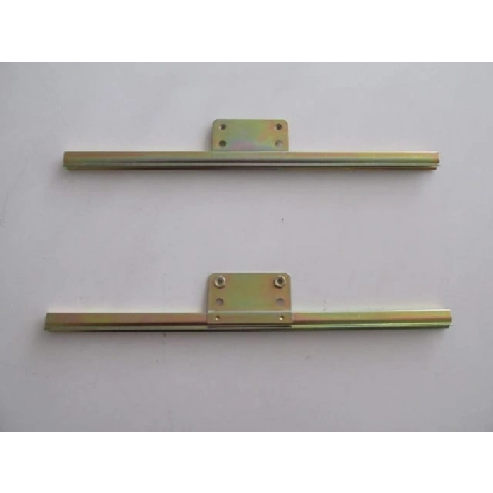 RENAULT R9- BROADWAY- 83/96; ÖN KAPI CAM KIZAĞI SAĞ/SOL (CAMI KALDIRAN)