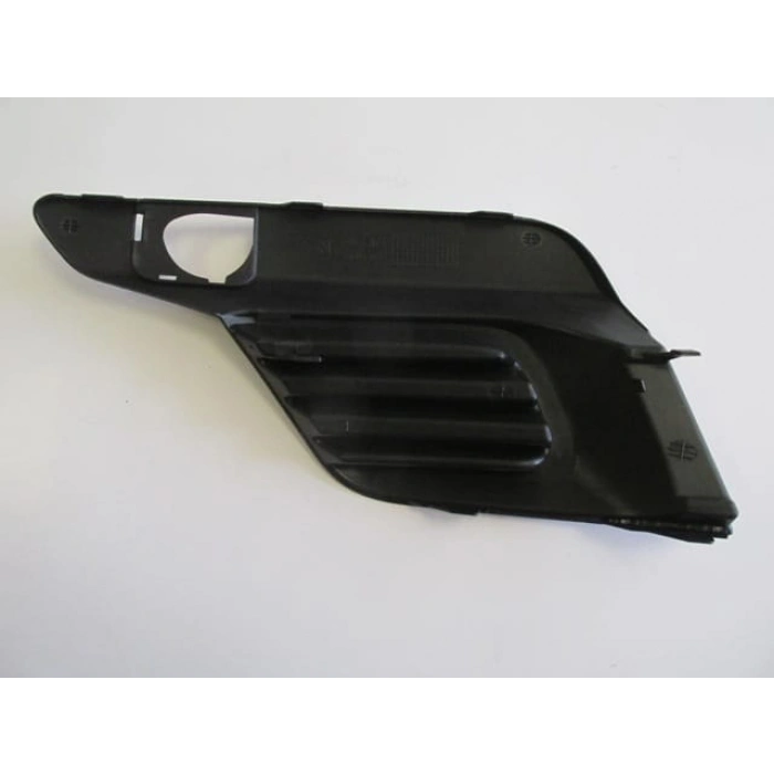 RENAULT SYMBOL- 17/21; SİS LAMBA KAPAĞI SAĞ (SİS DELİKSİZ)