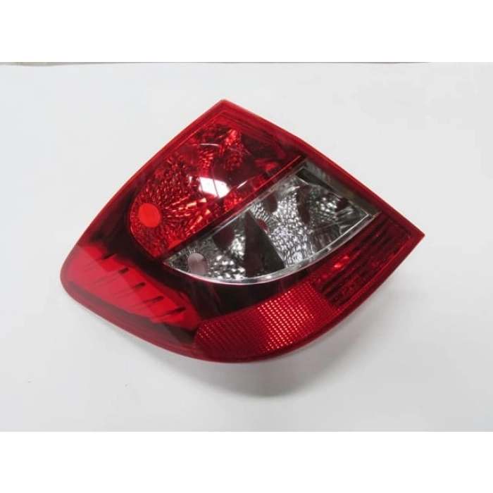 RENAULT SYMBOL- THALIA- SD- 09/12; STOP LAMBASI SOL KIRMIZI/BEYAZ DUYSUZ (MARS) (E MARKLI)